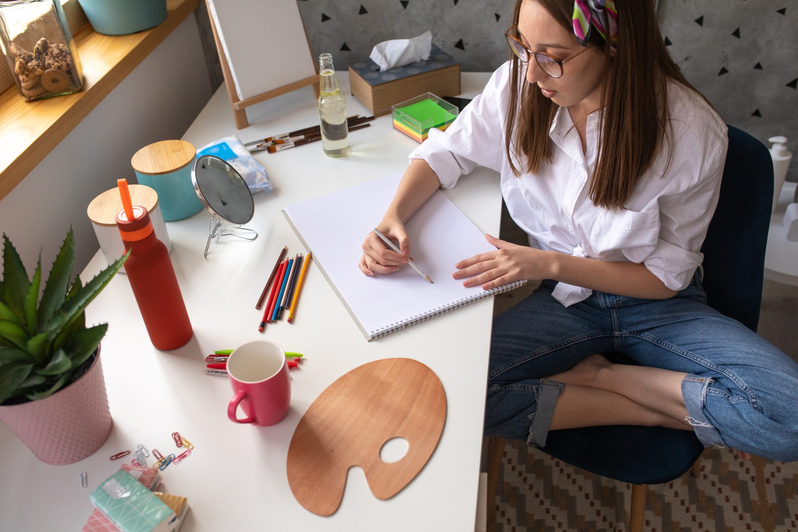 melhores ideias para decorar atelier de artesanato pequeno