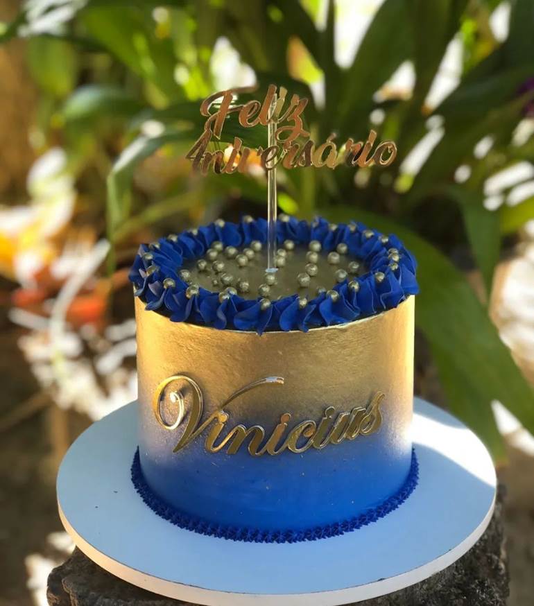 bolo masculino de chocolate