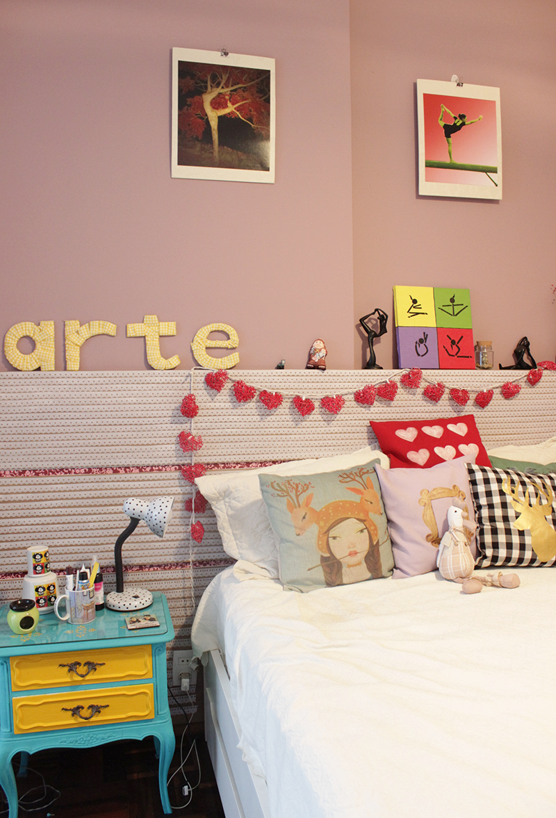 decoração quarto minimalista vs boho