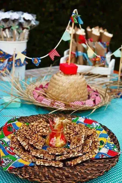 decoração junina com retalhos