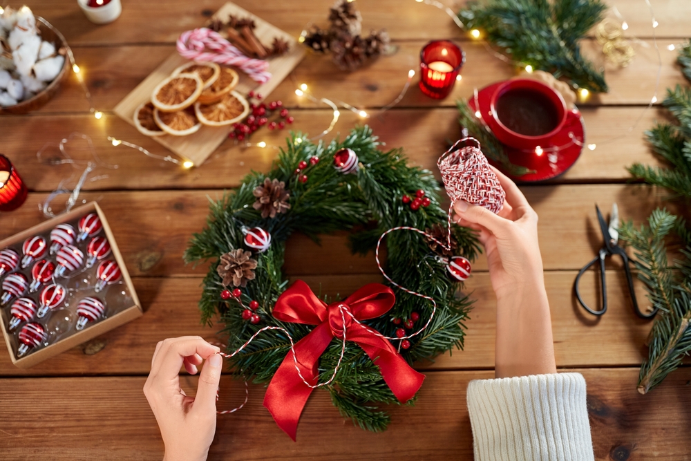 Guia Completo de Enfeites de Natal com Pinhas: Do Básico ao Sofisticado