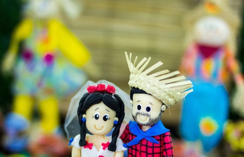 Iluminação de Festa Junina: Criando um Clima Aconchegante com Pouco Gasto