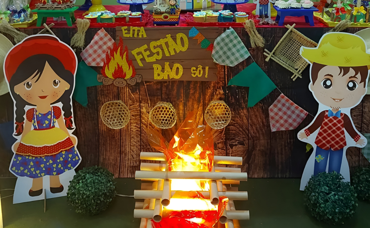 imagem de fogueira de festa junina