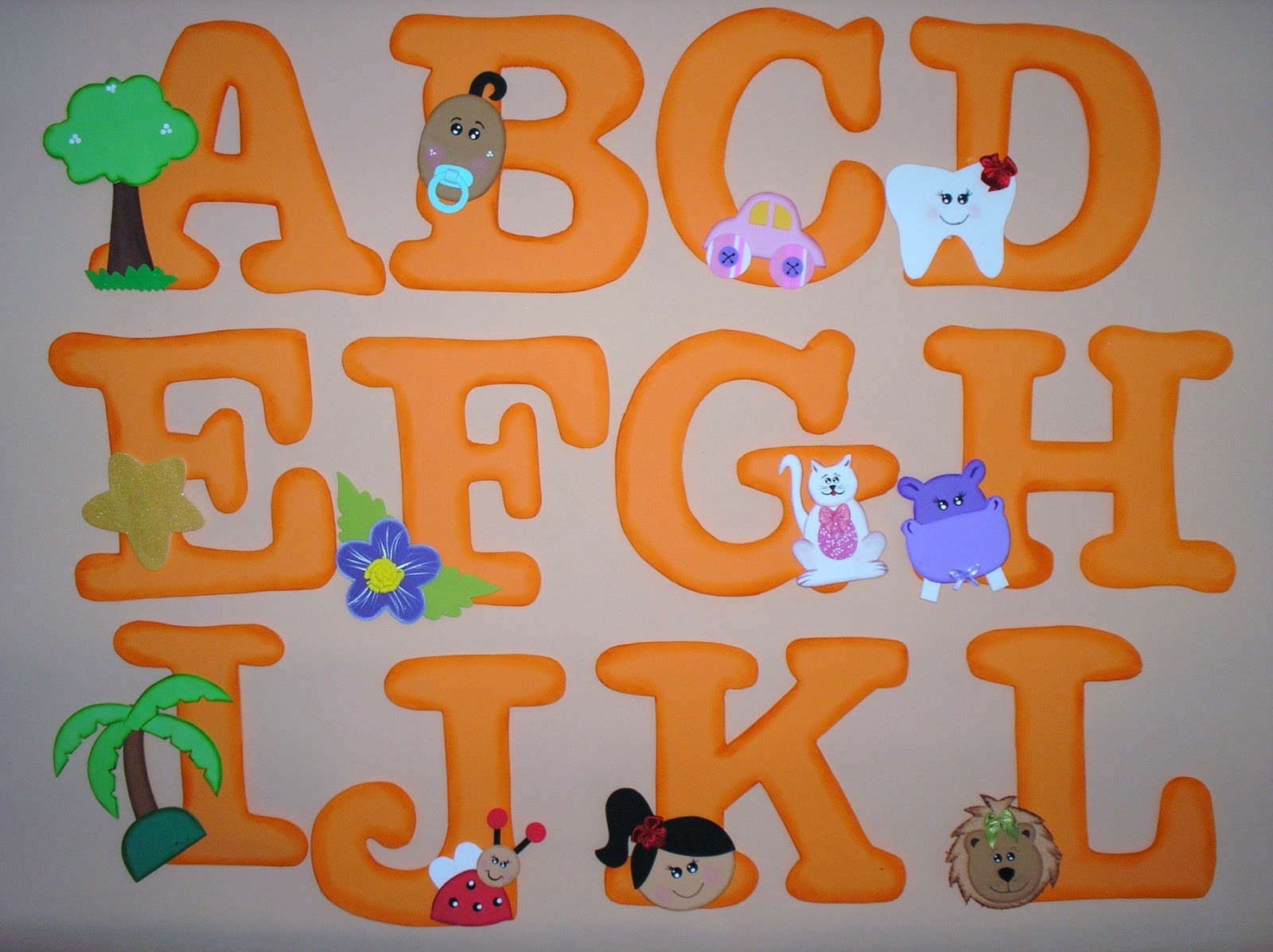 molde de letras para eva vs molde de letras em feltro