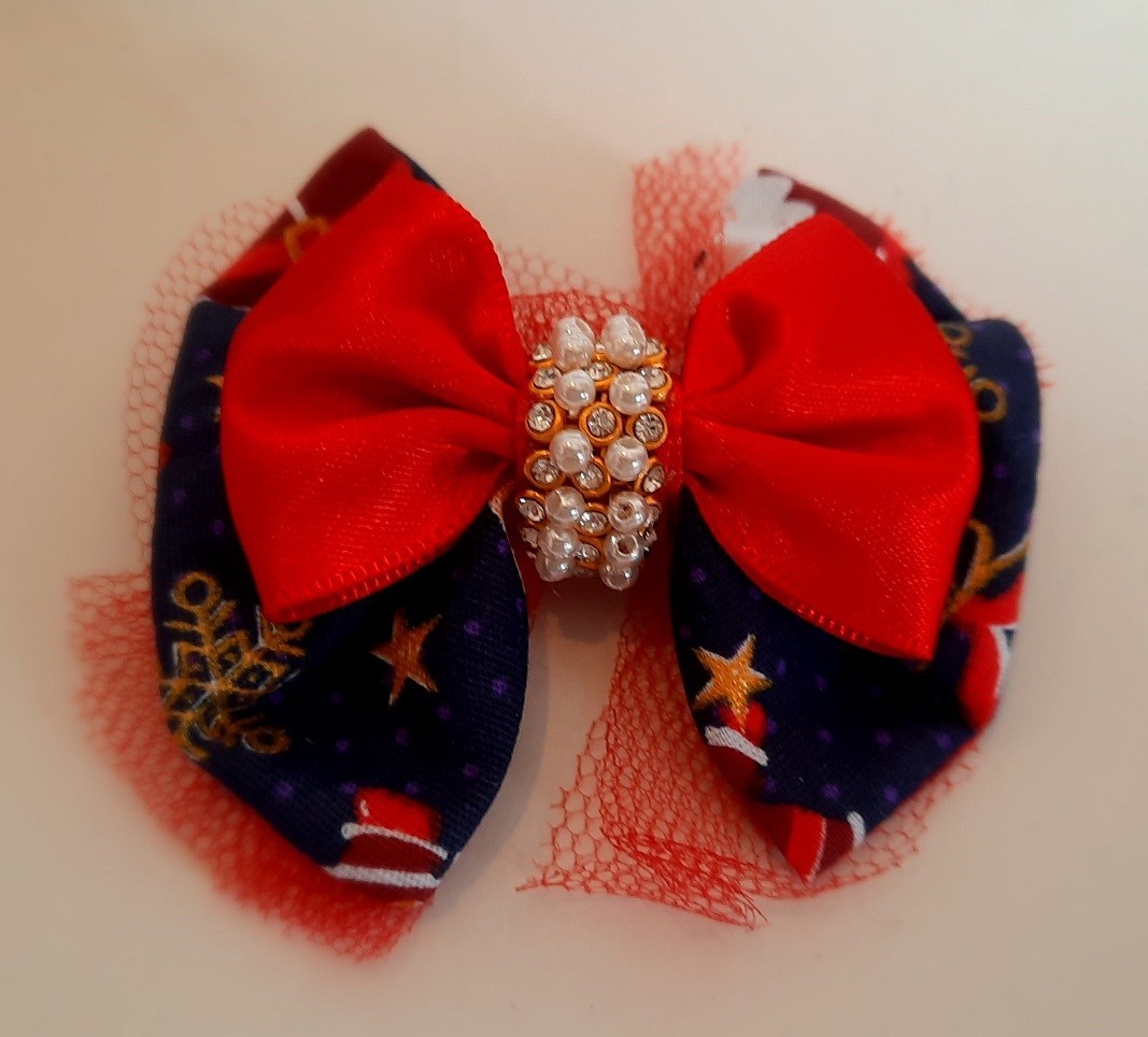 DIY: Faça Você Mesmo Laços de Natal Criativos para seu Pet