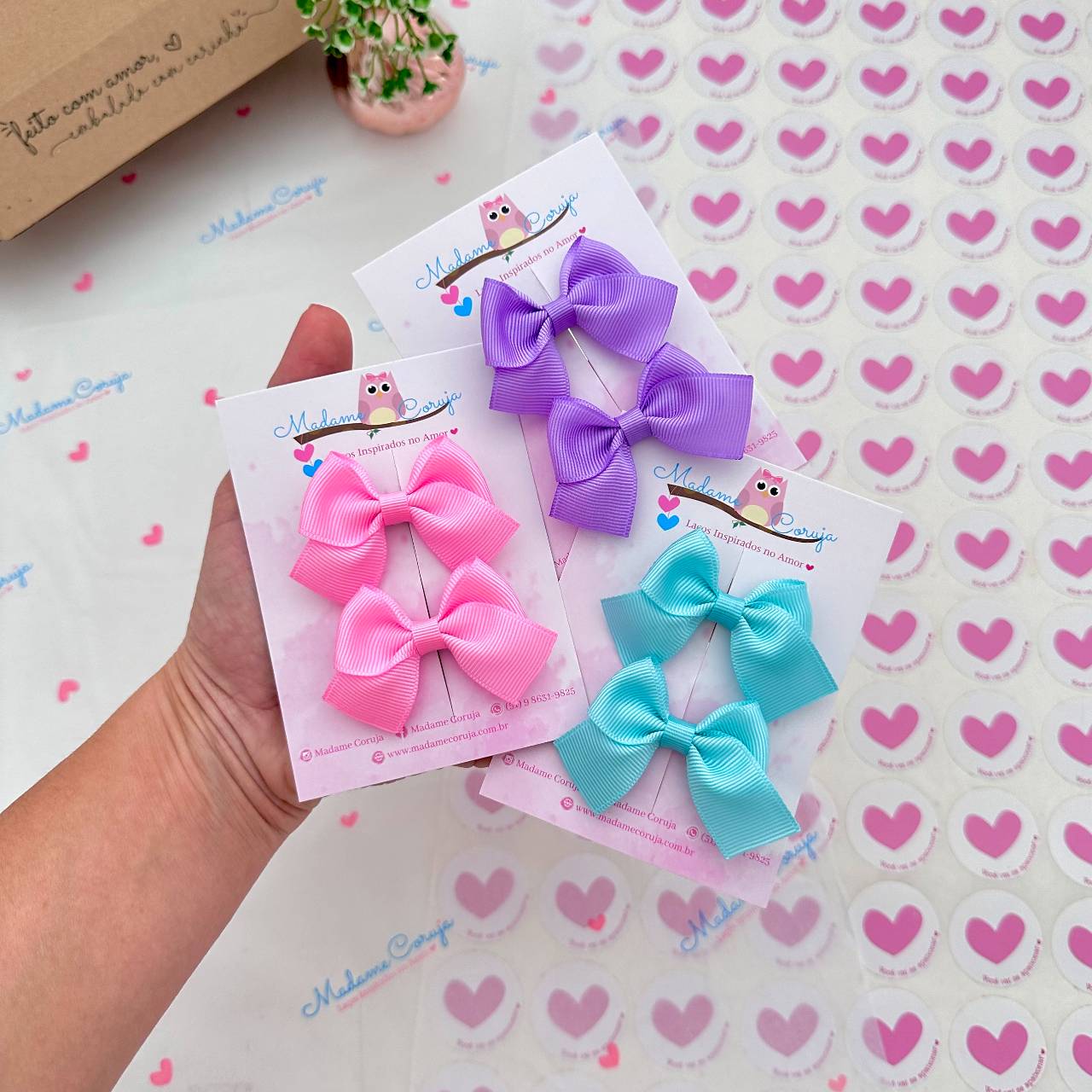 Como Incorporar o Estilo Coquette com Laços de Cabelo