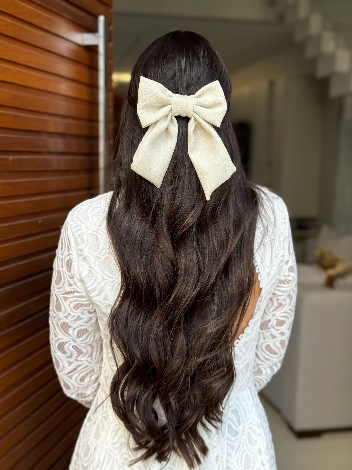 Laço de Cabelo Gigante (Estilo Virgínia): Tendência e Onde Encontrar