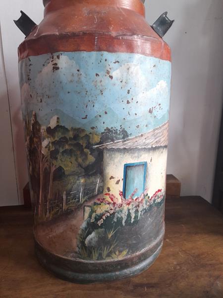 latao de leite antigo decorado