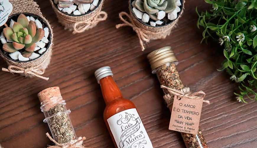 quanto custa lembrancinha de casamento personalizada