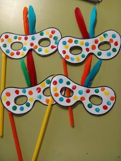 lembrancinha carnaval reciclada educação infantil