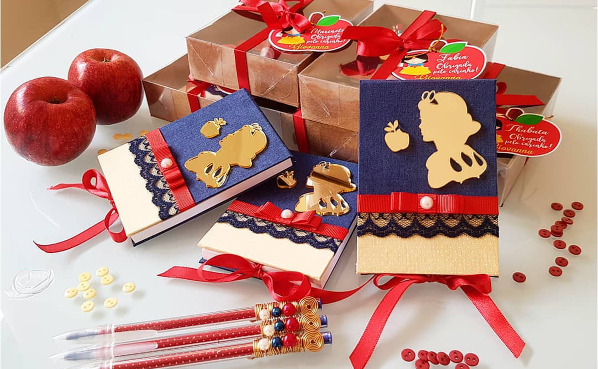 lembrancinhas de aniversario da branca de neve em eva