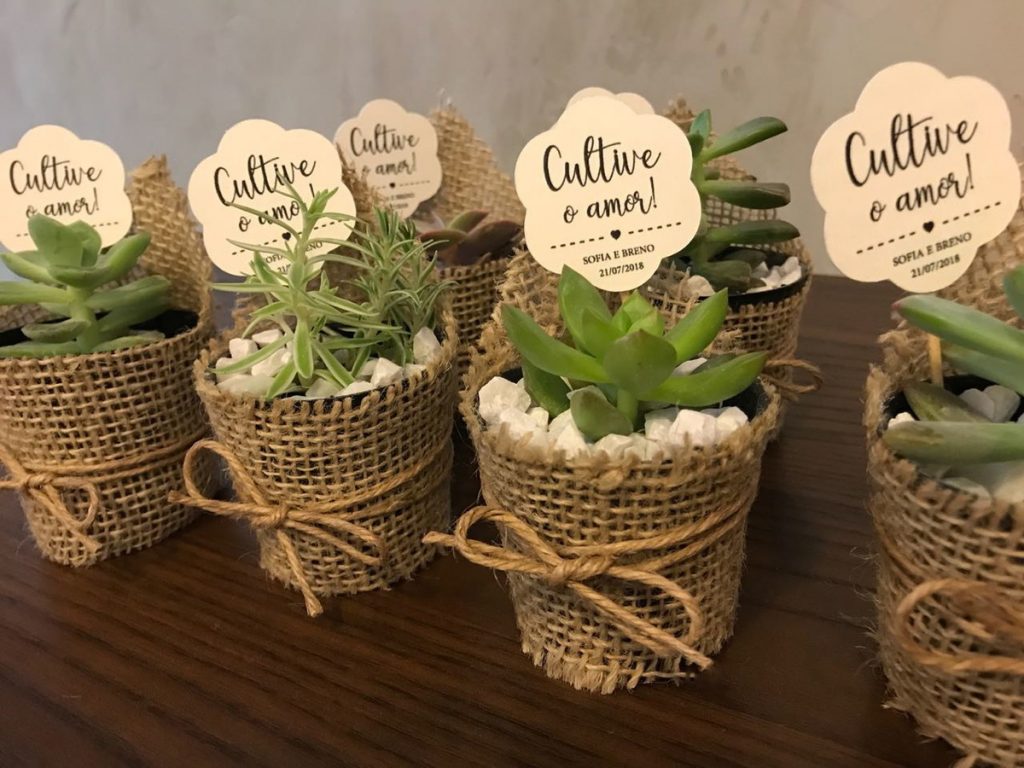 lembrancinhas de casamento civil vs festa tradicional