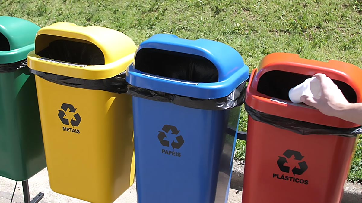 Guia completo das cores da coleta seletiva: O que cada lixeira significa