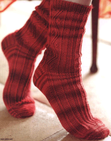 Meia de crochê com ponta invertida (toe-up) e gráfico