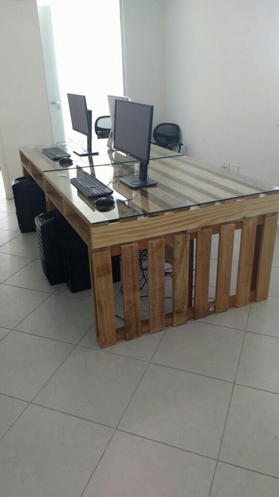 mesa caixote feira vs pallet qual melhor