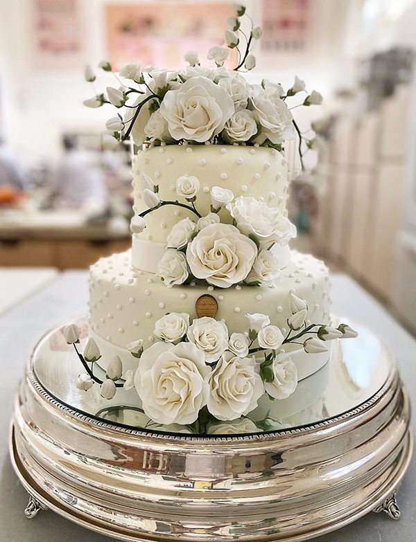 como evitar erros na escolha da mesa de bolo de casamento