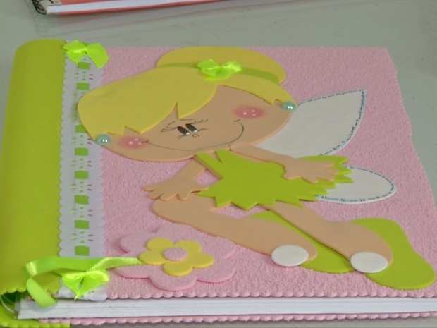 como fazer capa de caderno em eva para menina passo a passo