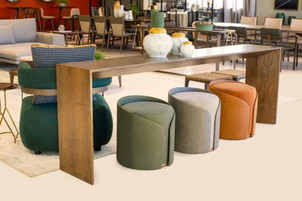 Puffs gigantes: conforto e estilo para sua área de lazer