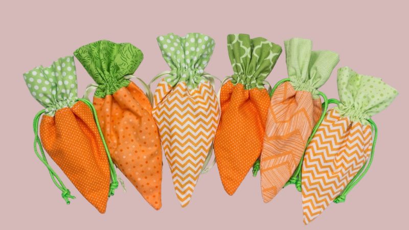 molde de cenoura em feltro passo a passo