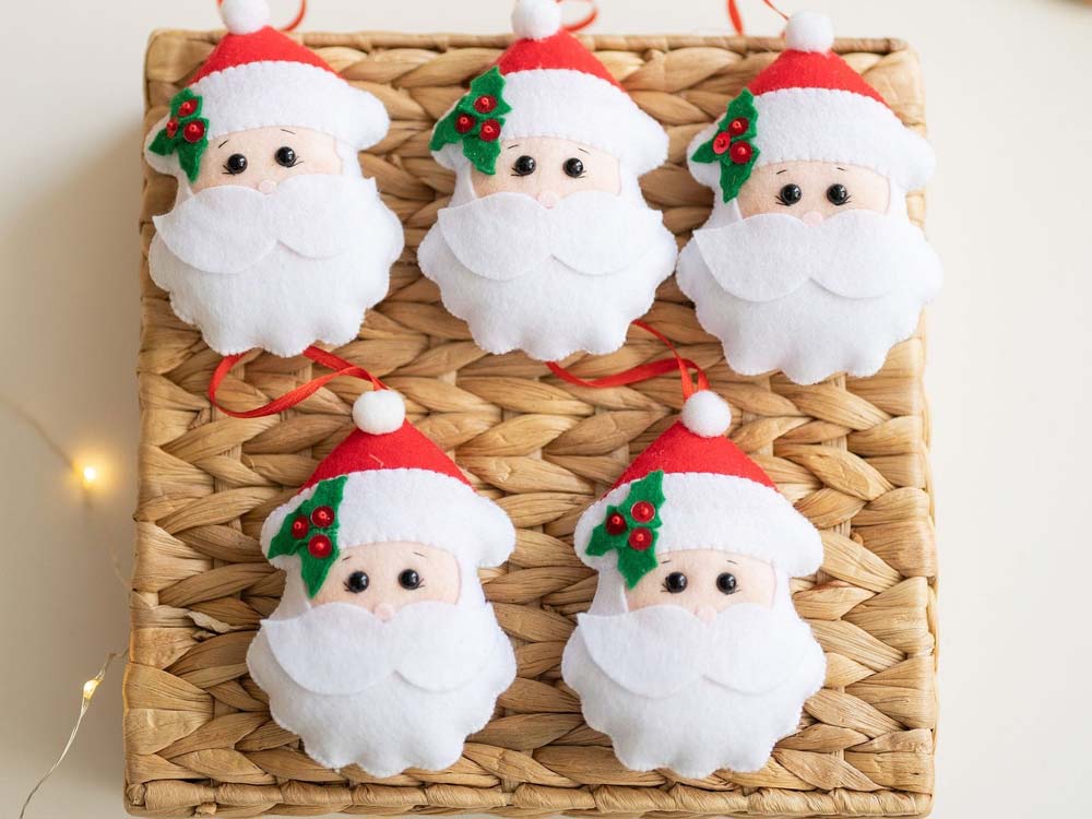 Como Fazer um Papai Noel de Feltro 3D com Estrutura Interna