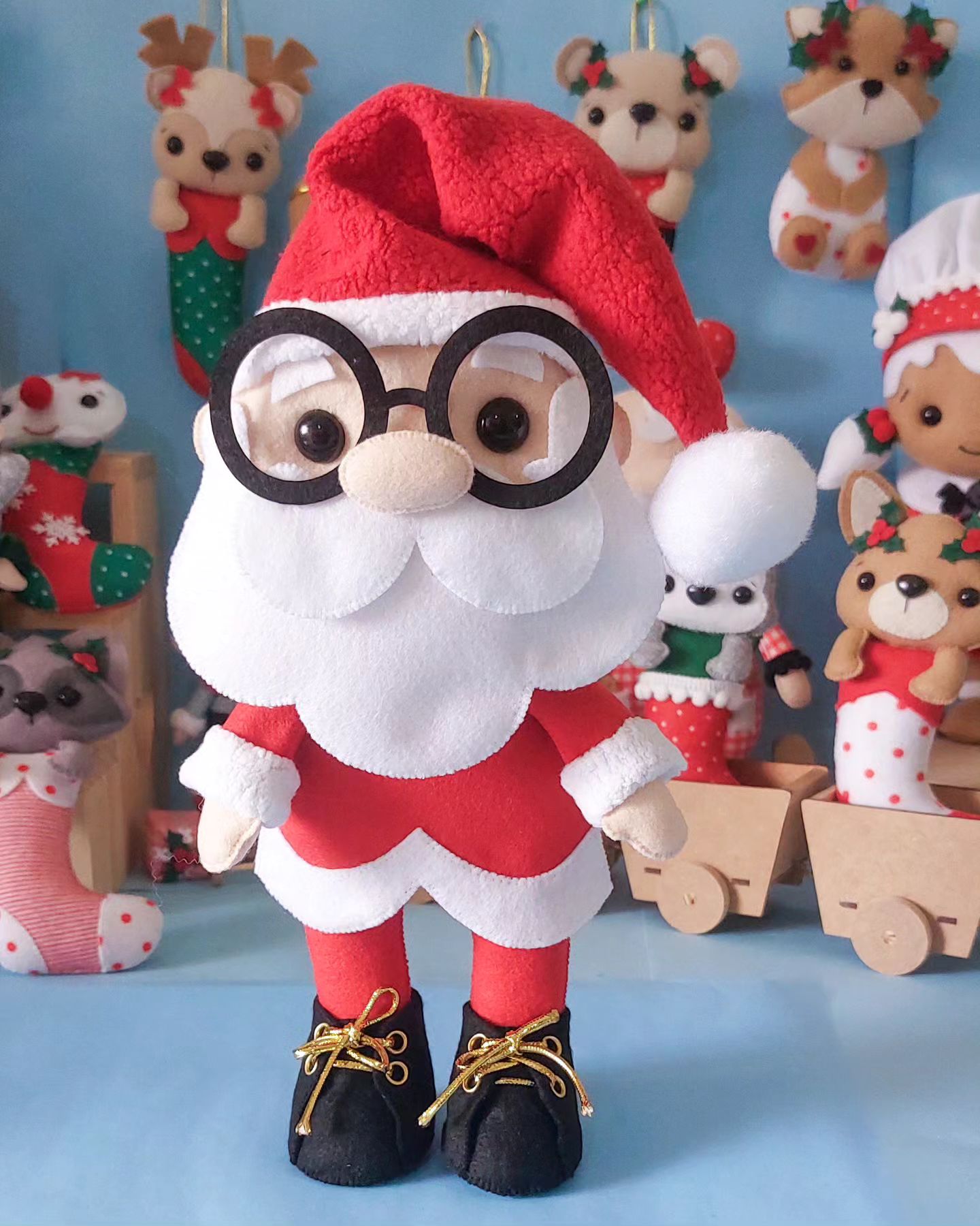 Como Fazer um Papai Noel de Feltro 3D com Estrutura Interna