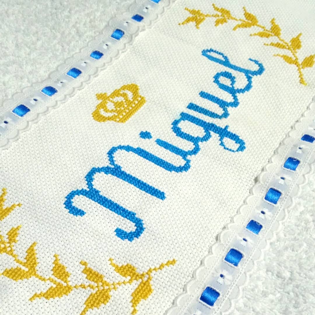 alfabeto pequeno ponto cruz para bordar