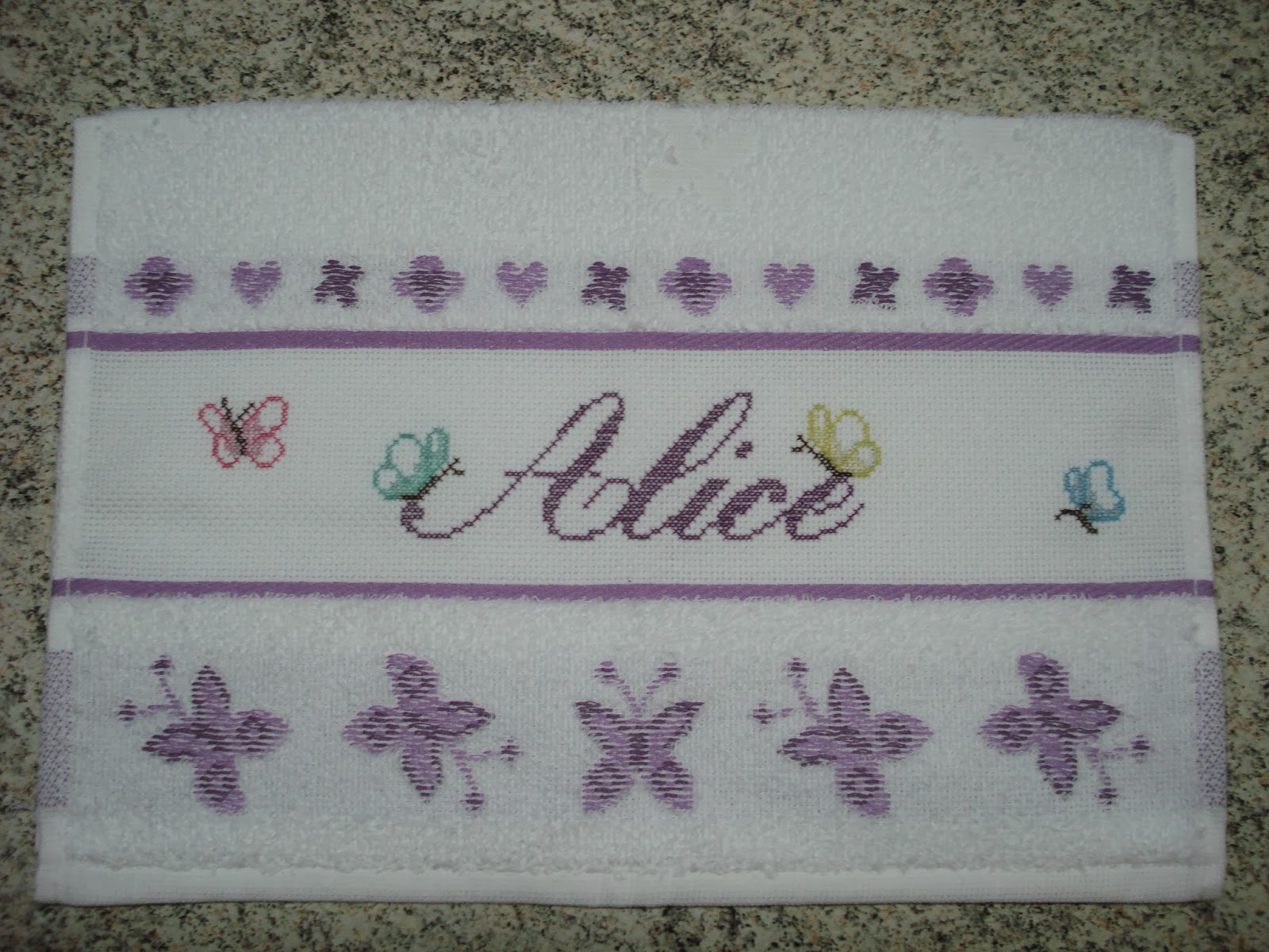 monograma ponto cruz carrinho