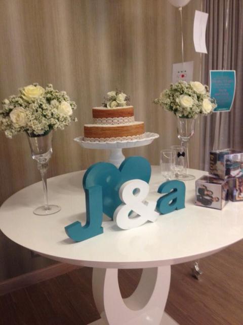 Como Escolher a Paleta de Cores Perfeita para Seu Noivado