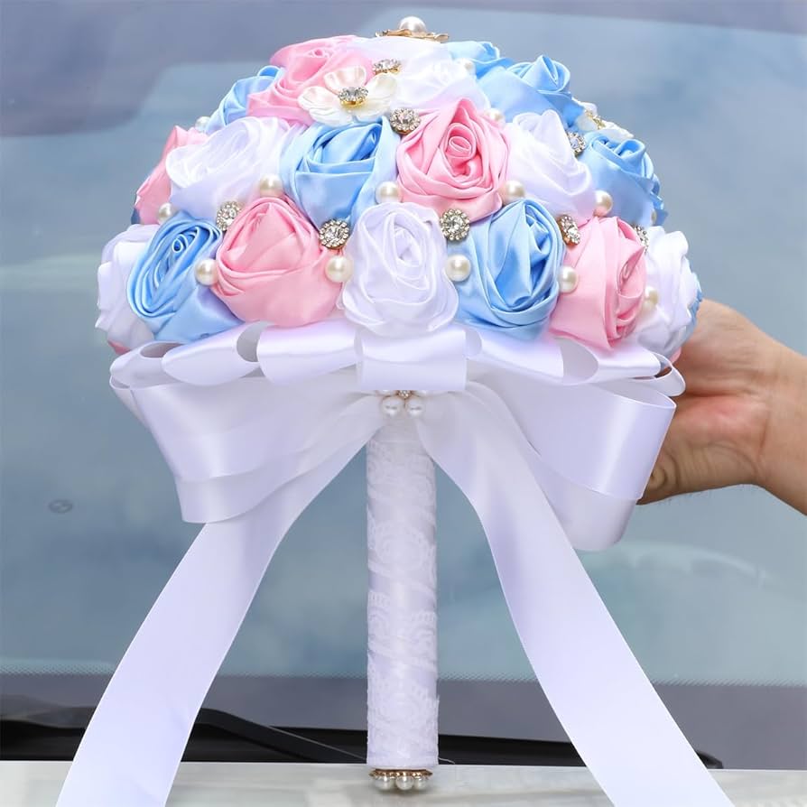 Tendências de Decoração com Flores Artificiais para Noivados