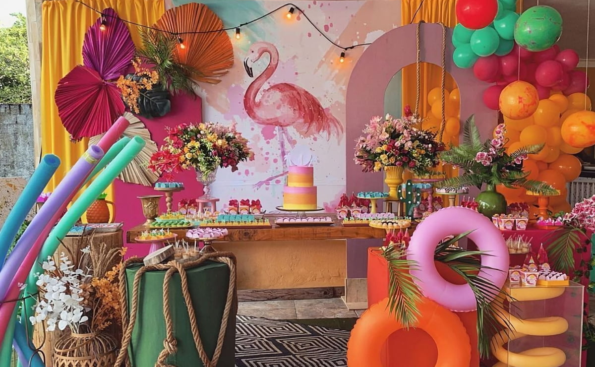erros comuns ao decorar festa tropical