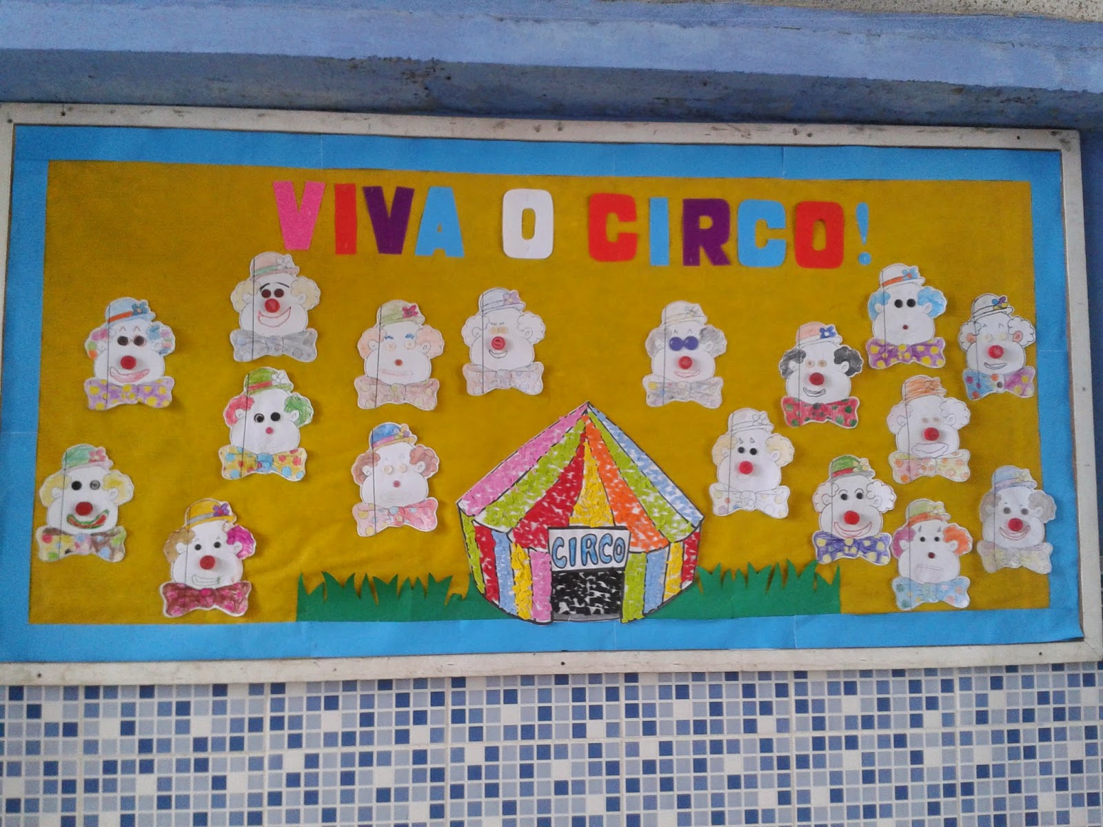 como evitar erros ao fazer mural palhaço eva