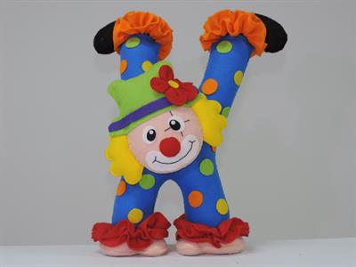 Decoração de Festa Infantil com Palhaços de Feltro: Ideias Criativas