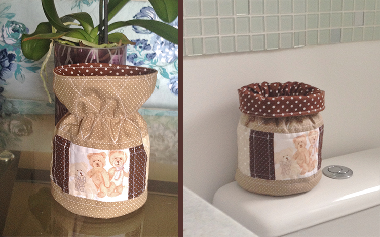 5 ideias de títulos:
1. Porta-Papel Higiênico de Tecido: Um Guia Completo DIY
2. Transforme seu Banheiro com um Porta-Papel Higiênico de Tecido Feito à Mão
3. Aprenda a Costurar um Porta-Papel Higiênico Vertical em Poucas Horas
4. Ideias Criativas de Porta-Papel Higiênico de Tecido para Presentear
5. Do Básico ao Avançado: Tutoriais de Porta-Papel Higiênico de Tecido