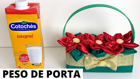 peso de porta flor de fuxico