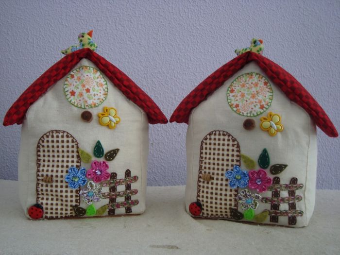 5 ideias de títulos:
1. Peso de Porta de Flor de Fuxico: Guia Completo para Iniciantes
2. Como Fazer um Peso de Porta de Fuxico Charmoso em Casa
3. Materiais Essenciais e Passo a Passo Detalhado do Peso de Porta de Fuxico
4. Dicas de Cores e Variações Criativas para seu Peso de Porta de Fuxico
5. Peso de Porta de Fuxico: Um Artesanato Funcional e Decorativo