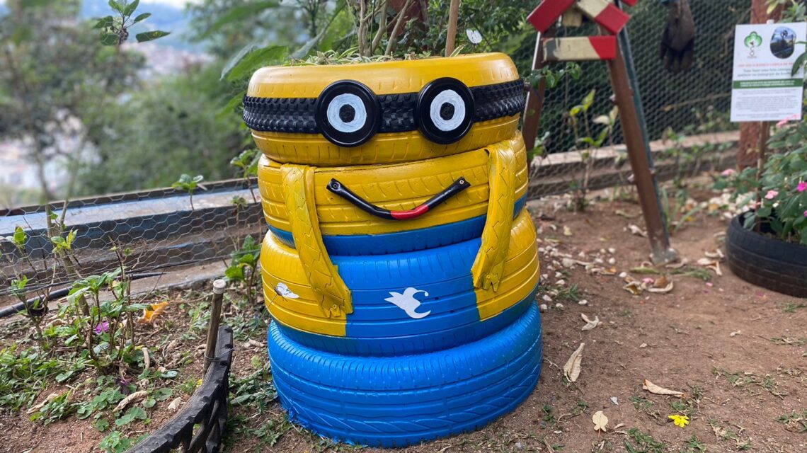 quanto custa fazer um puff de pneu decorado