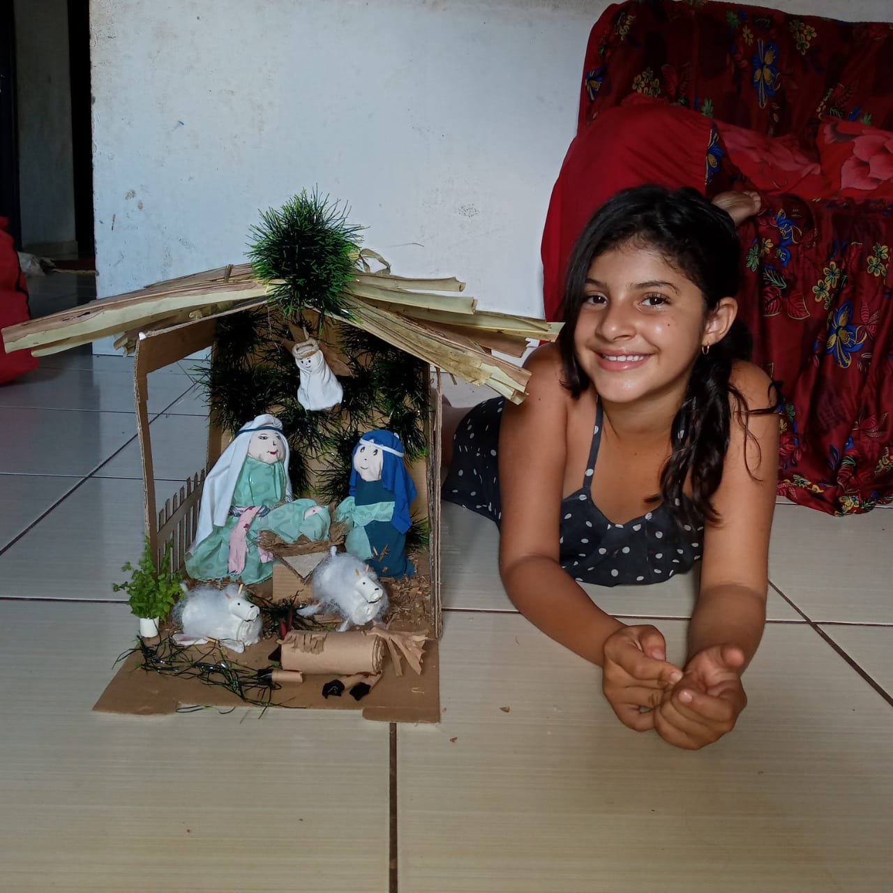 Além do Presépio: Outras Decorações de Natal Sustentáveis com Materiais Reciclados