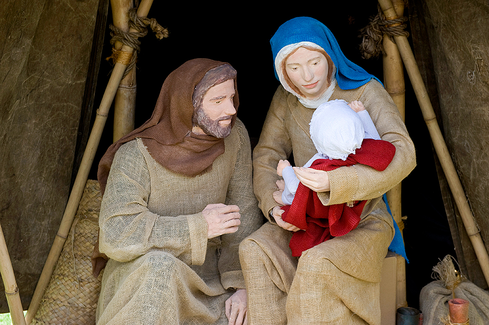 Guia Completo: Como Fazer Personagens de Presépio com Rolos de Papel Higiênico