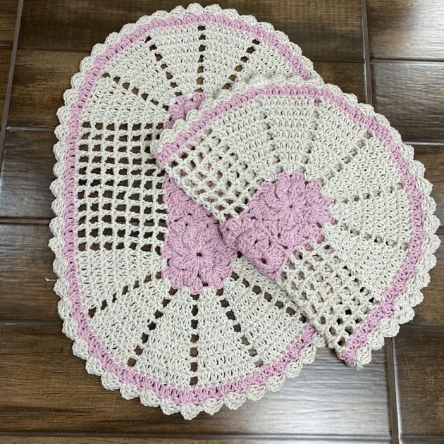 tapete croche flores 3d versus rasteiras qual escolher