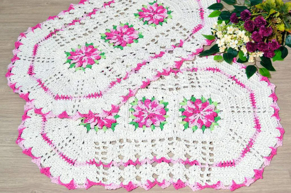 quanto custa jogo tapete croche flores banheiro