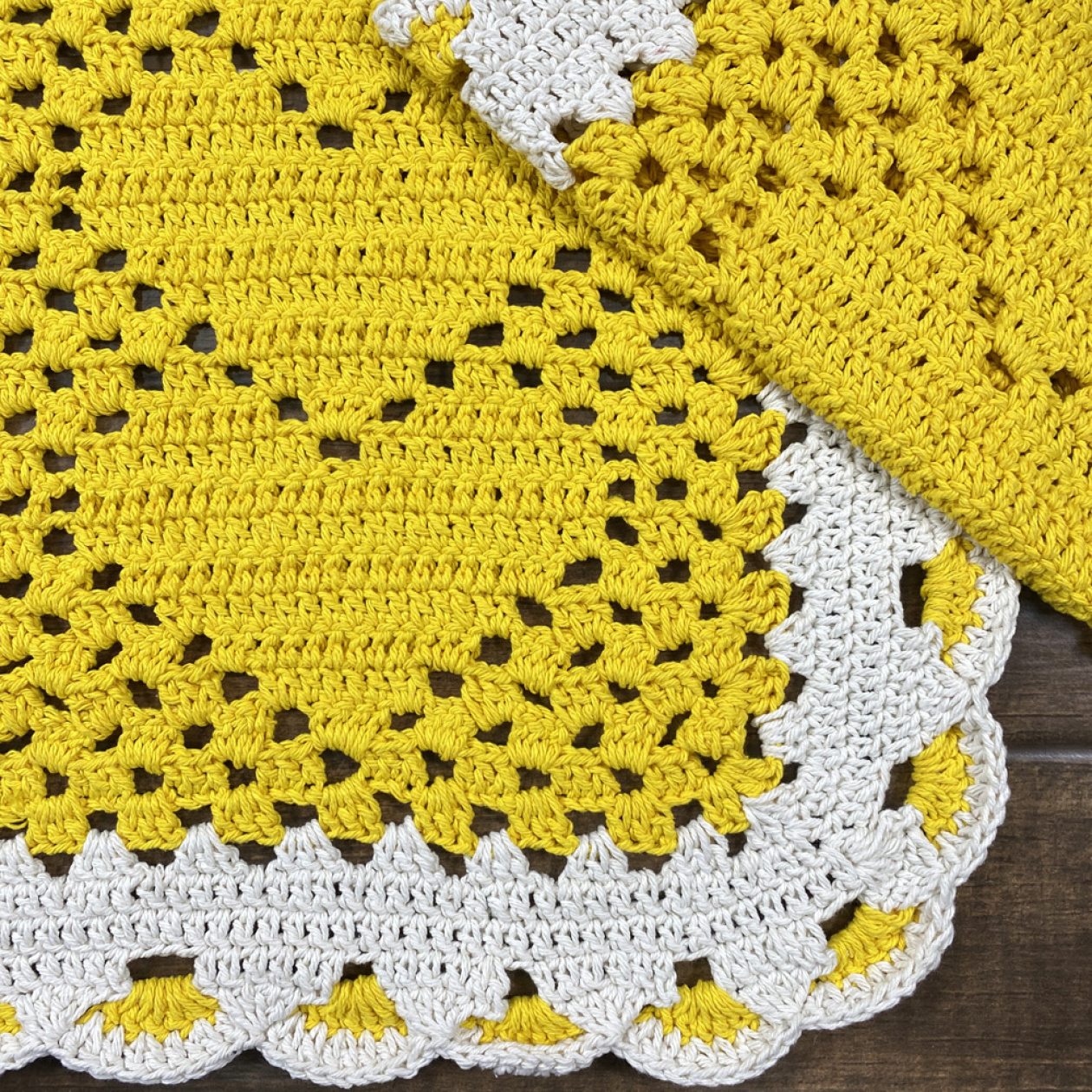 Guia Completo: Como Escolher o Tapete Peludo Ideal para Sua Sala