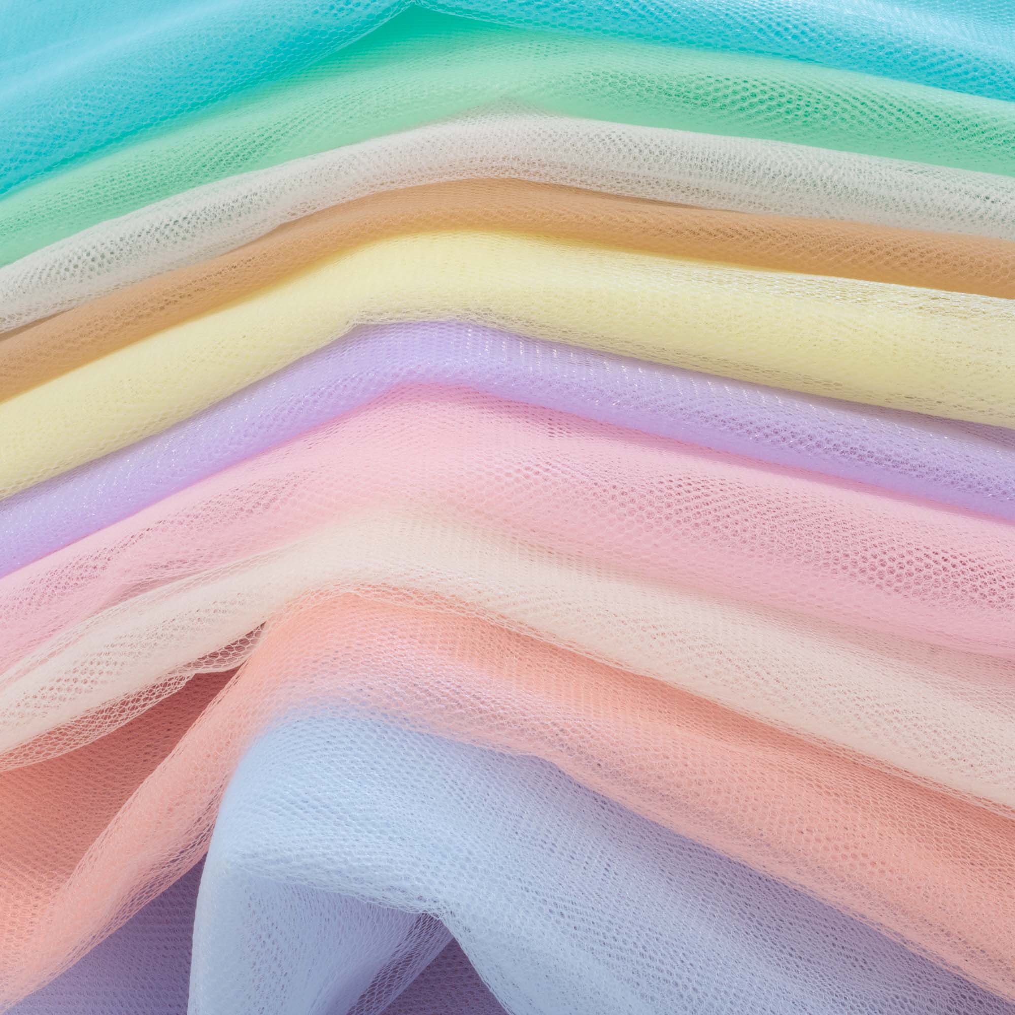 Aplicações criativas do tecido filó em decoração e fantasias