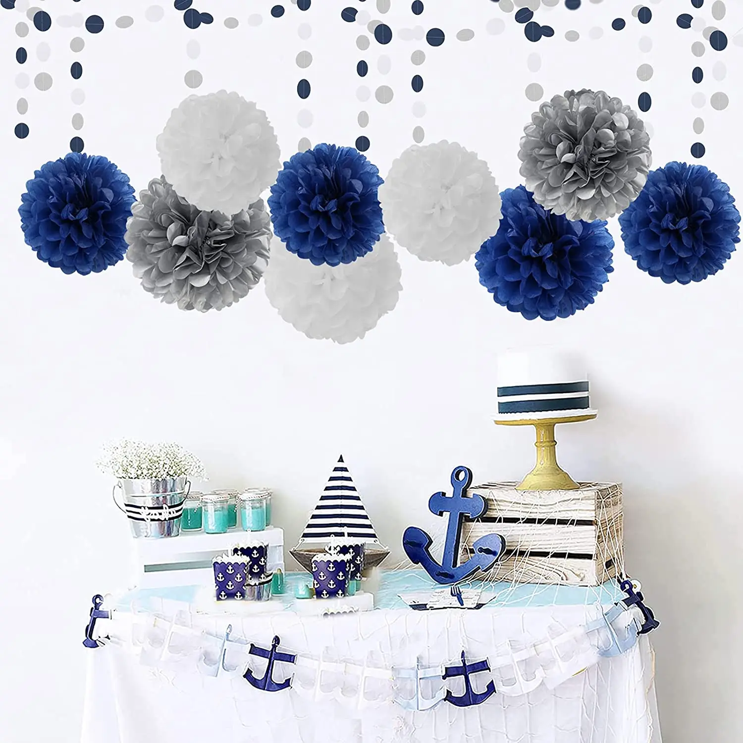 como usar azul marinho e branco em quarto de bebê