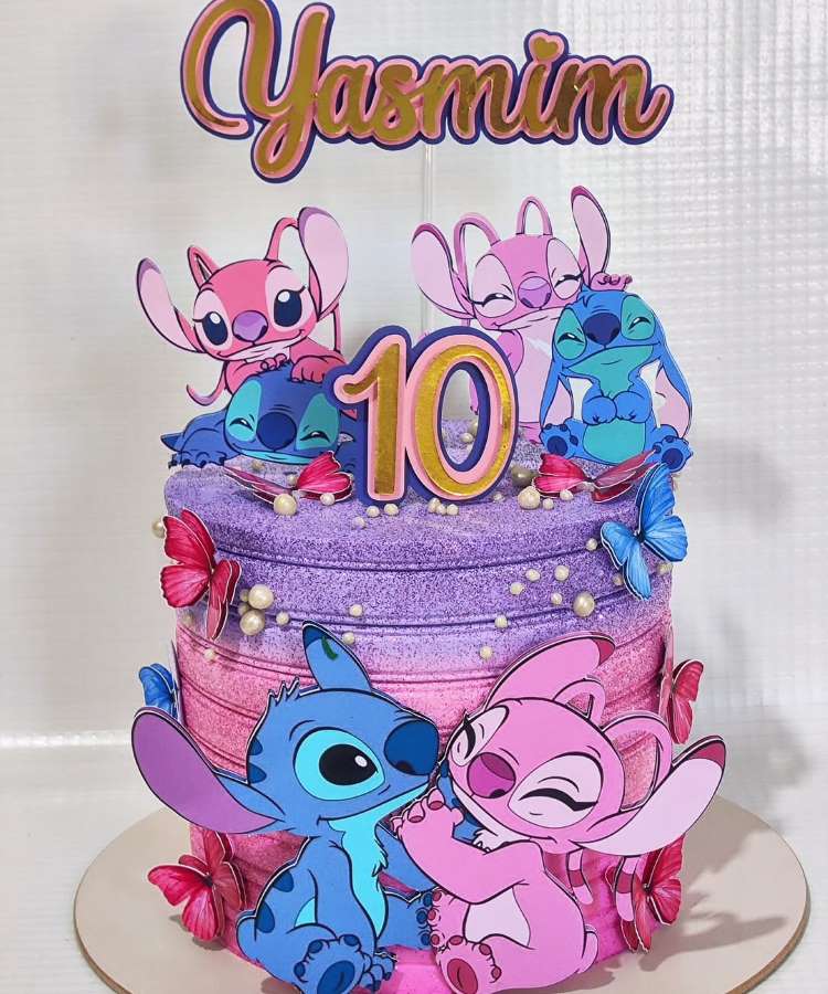 bolo do stitch rosa