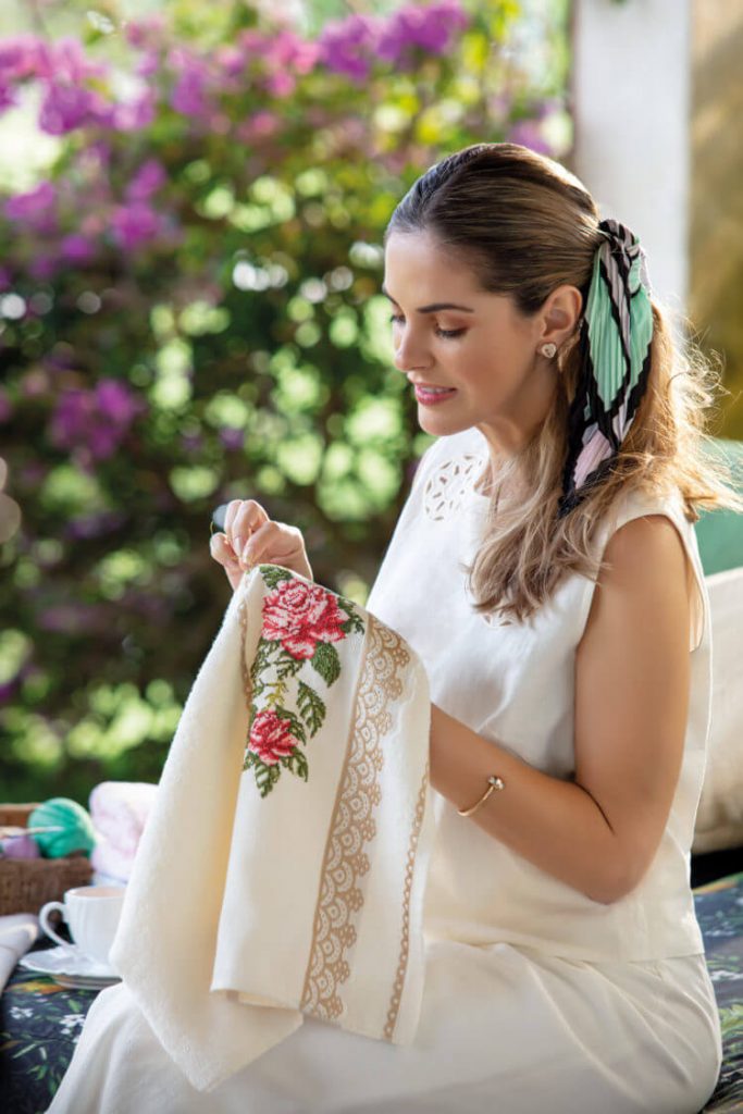 ideias de toalhas bordadas para casamento