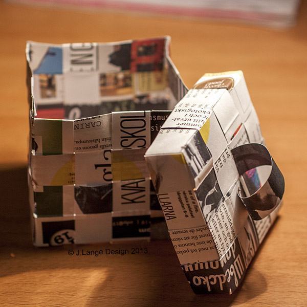 trabalhos feitos com jornal