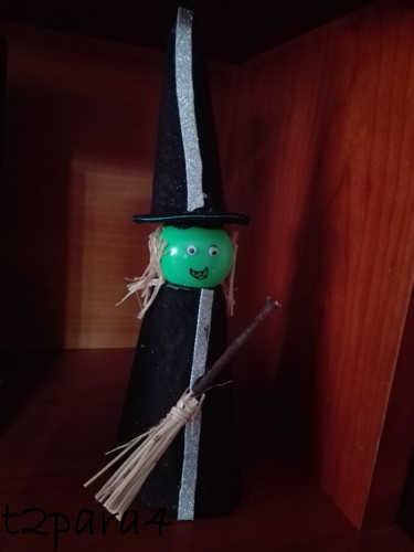 fantasmas de halloween com materiais reciclados passo a passo