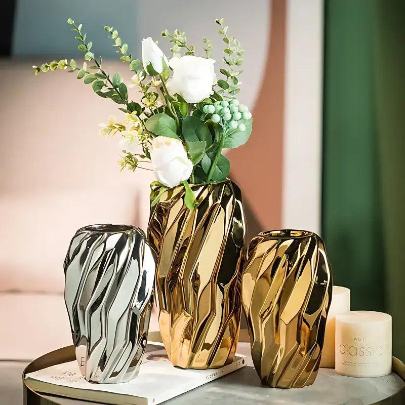 A Cor de 2025: Como Usar o Curry Dourado na Decoração com Vasos