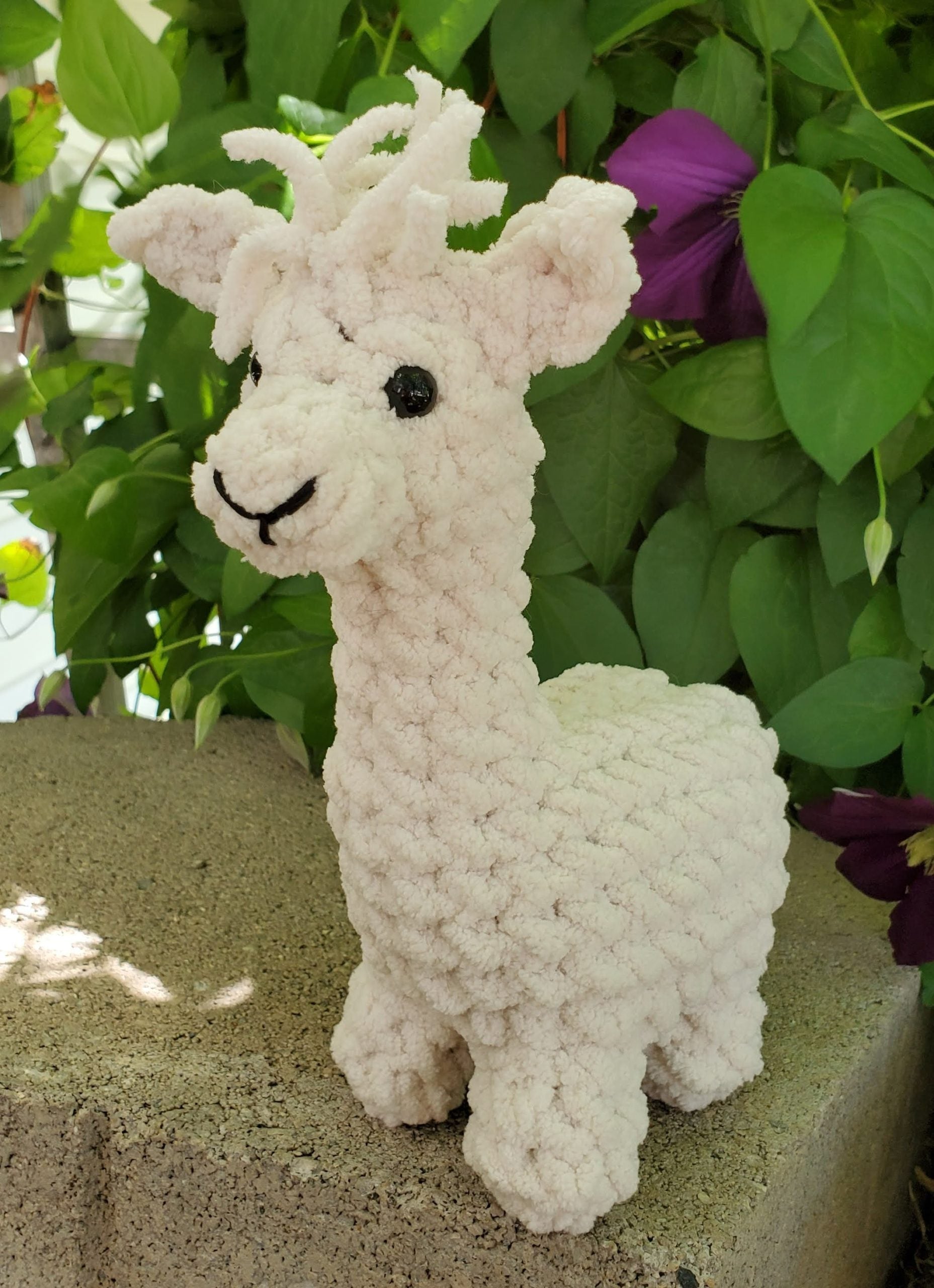 Padrão de alpaca amigurumi