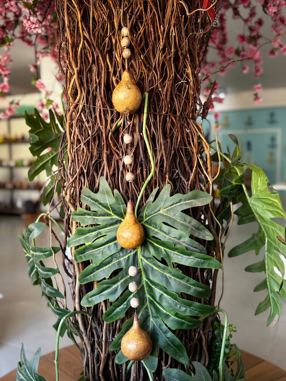 decoração com cabaças compridas